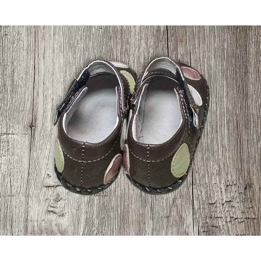 Pediped baby brown polka dot shoes. Size 12-18‎ month